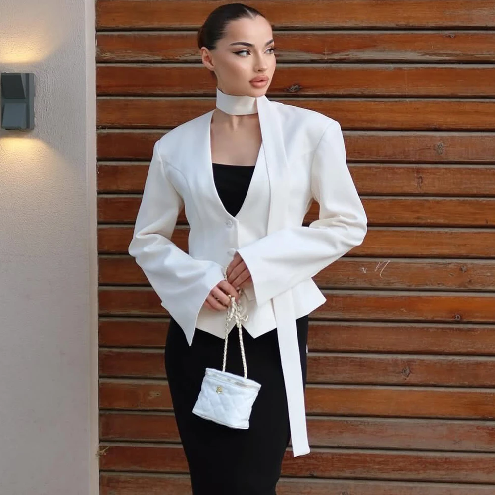2025 Nuovo scollo a V Sciarpa Giacca sportiva da donna Elegante vita stretta monopetto Cappotto a maniche lunghe Donna Casual Slim Blazer
