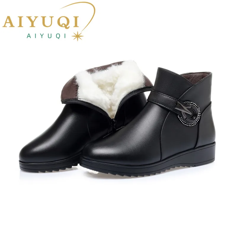 

AIYUQI Mother Winter Boots Wedges Large Size 41 42 43 Ladies Short Boots Shiny New Natural Wool Warm Non-slip Female Snow Boots