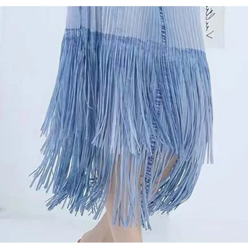 Fashion Summer New Pleated Two Piece Set Women's O Neck Sleevess Tops Vest + High Waist Casual Spliced Tassel Skirt Ladies Suits