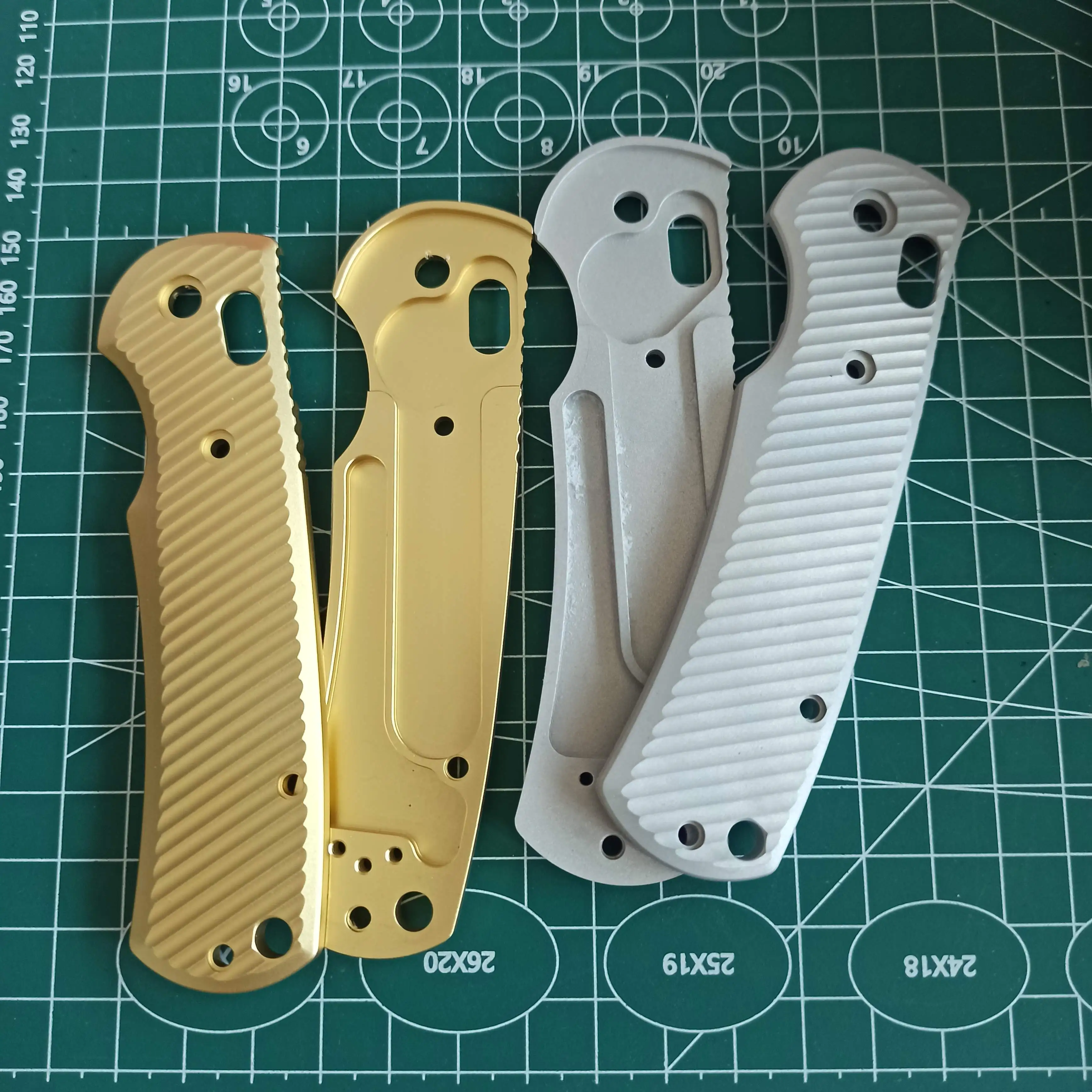 4 Colors 1 Pair Aluminum Alloy Knife Handle Scales for Benchmade Griptilian 550/551 DIY Making Accessories Parts