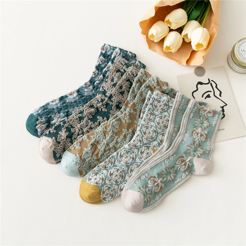 Harajuku Retro Embroidery Women Socks Japanese Kawaii Cute Ethnic Lolita Lace Flower Crew Summer Fashion New Dropship