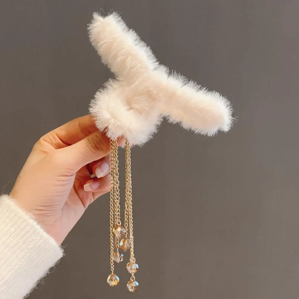 Lightweight Multifunctional Faux Pearls Fuzzy Balls Hair Clip for Home