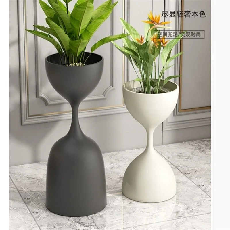 

Nordic flower rack indoor living room floor-to-ceiling light luxury flower rack wall corner balcony simple wrought iron flower