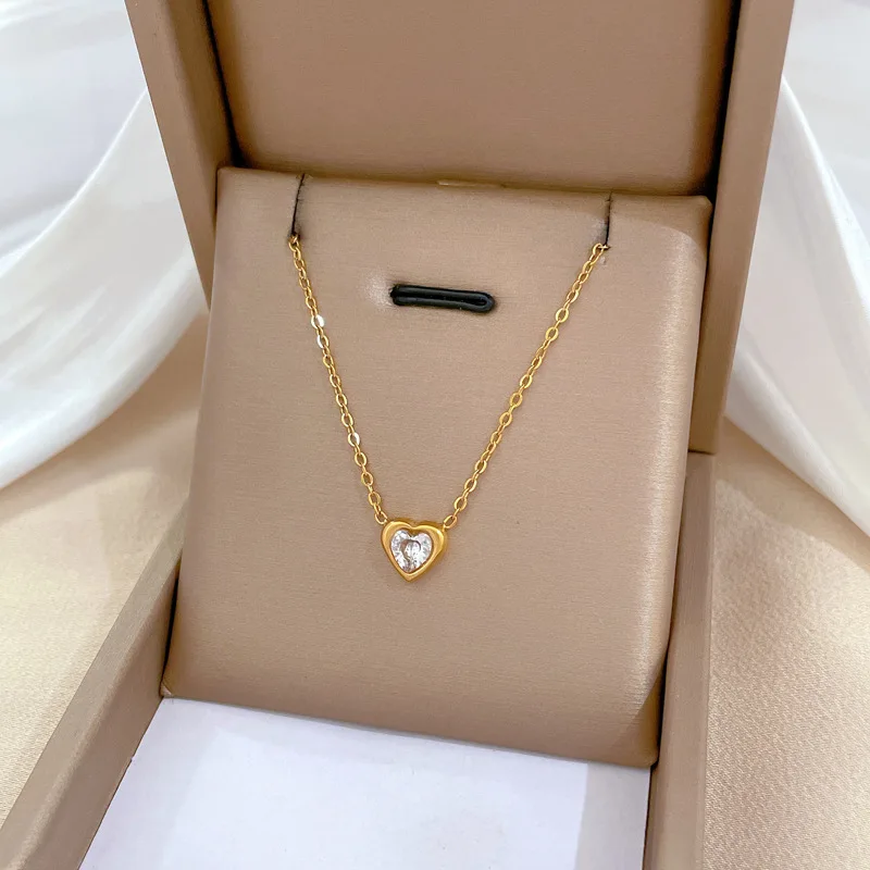 

18K Gold Plated Heart Crystal Pendant Necklace for Women O-chain Titanium Steel Necklace Girls Birthday Party Gifts