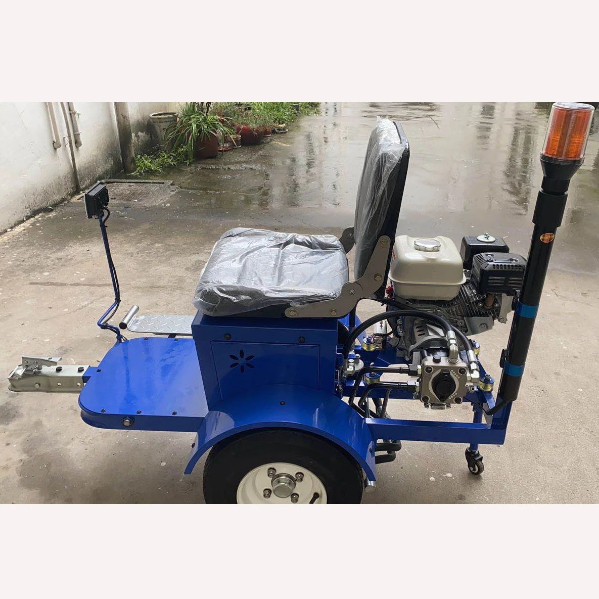 Image 7: Machine de marquage routier à peinture froide de haute qualité pour le marquage des lignes de parking