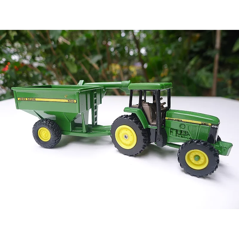 

Diecast ERTL 1:64 Scale 7610 Wagon Agricultural Set Alloy Tractor Model Collectible Toy Gift Souvenir Display Ornament