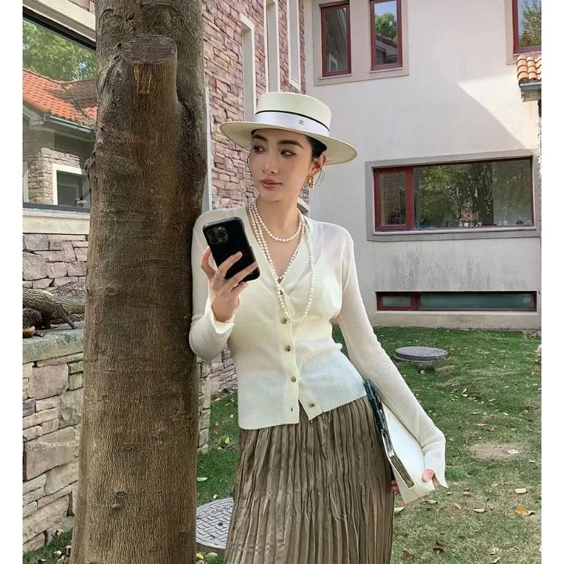 Versatile Thin Long-sleeved V-neck Sun Protection Knitted Cardigan Fashionable Jacket Top