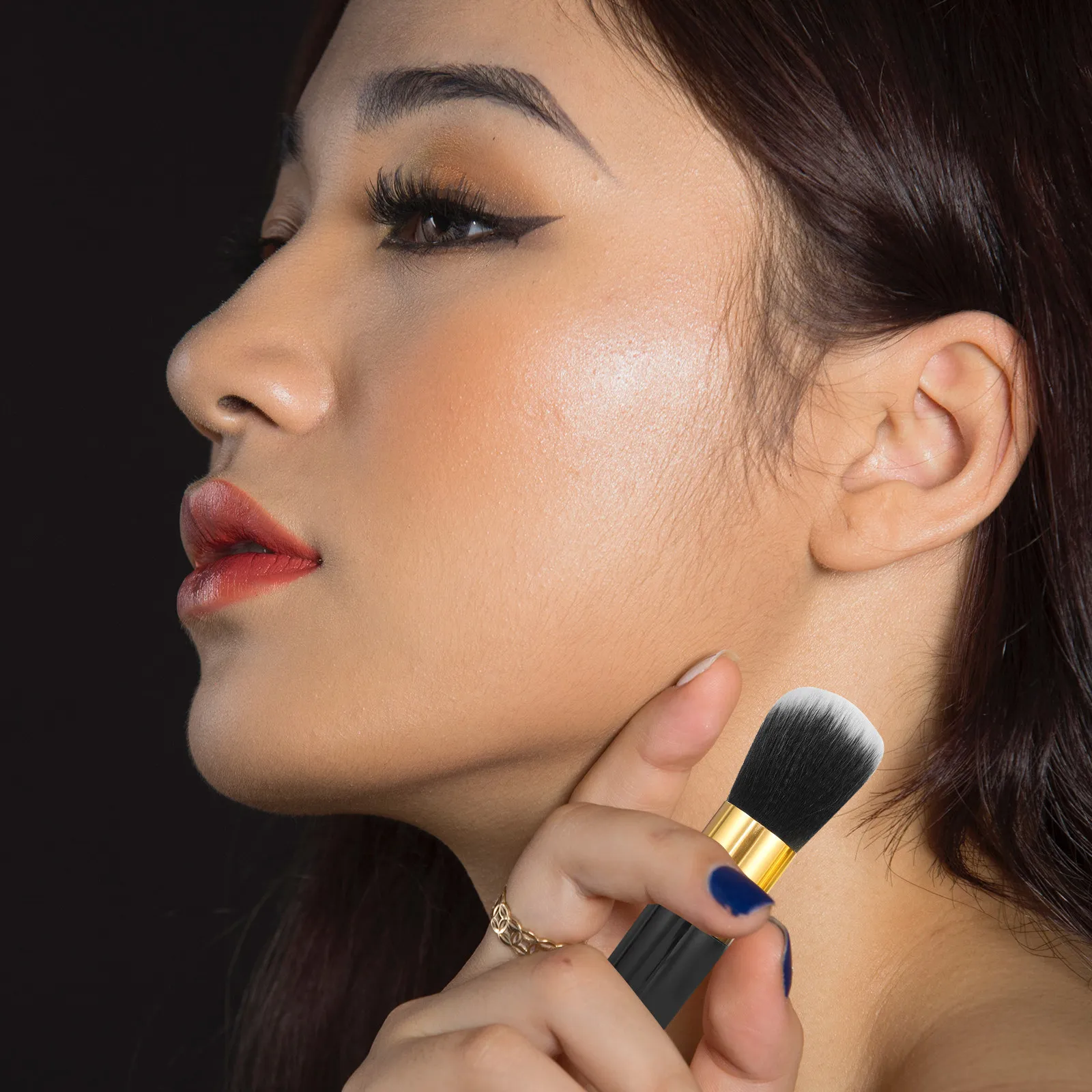 2Pcs Synthetic Hair Makeup Brush Set – Foundation, Blush, Powder, Blending, Buffing & Setting for Smooth Skin