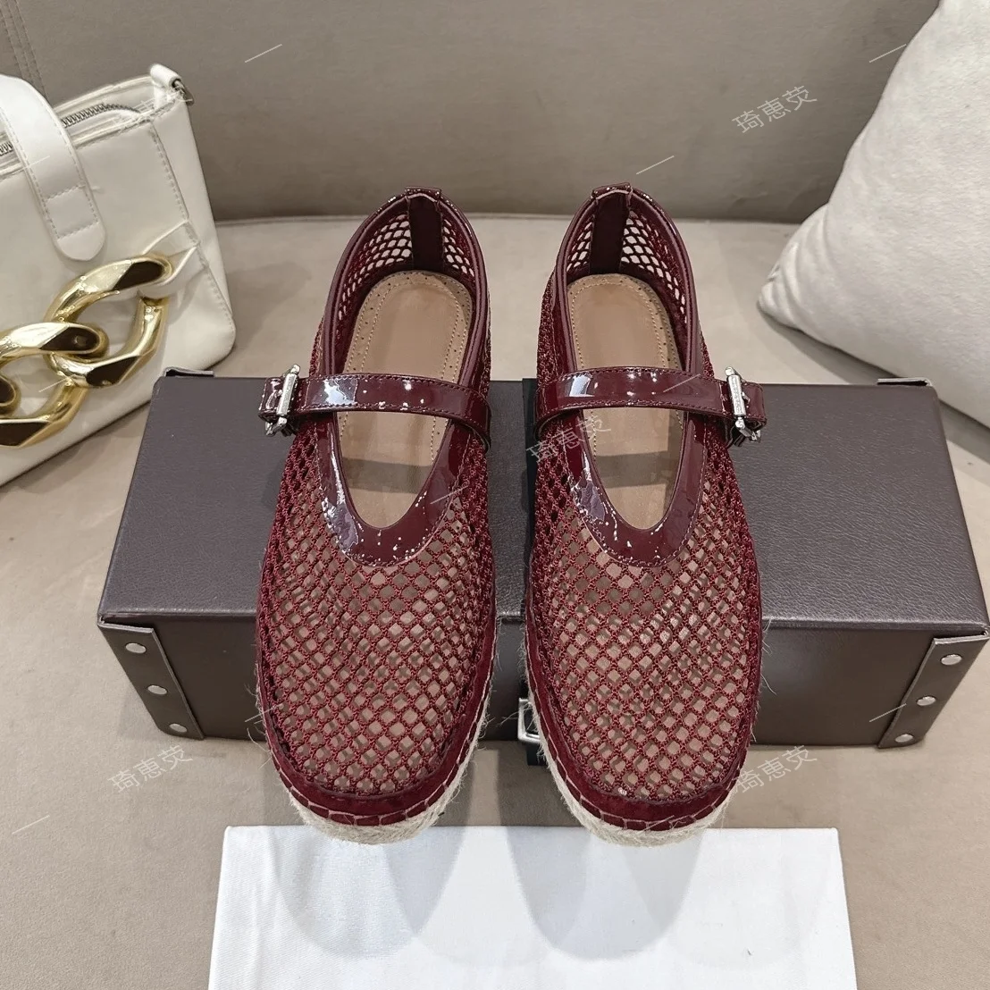 Woven Fishnet Sandals With a Strappy Buckle Mary Jane–Style Summer New Arrival Hollowed-Out Flat Single-Layer Shoes Mesh Shoes