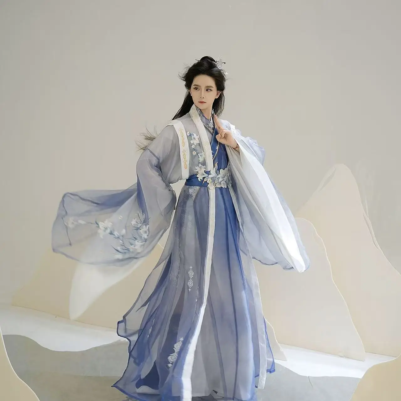 الصناعة الثقيلة Hanfu الرجال النساء الملابس الصينية التقليدية زنبق الأزهار التطريز الدعاوى كرنفال تأثيري حلي رداء طويل الذكور