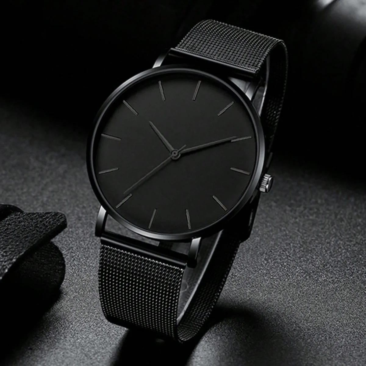 Fashionable and versatile ultra-thin watch for men, minimalist stainless steel strap, quartz watch and bracelet