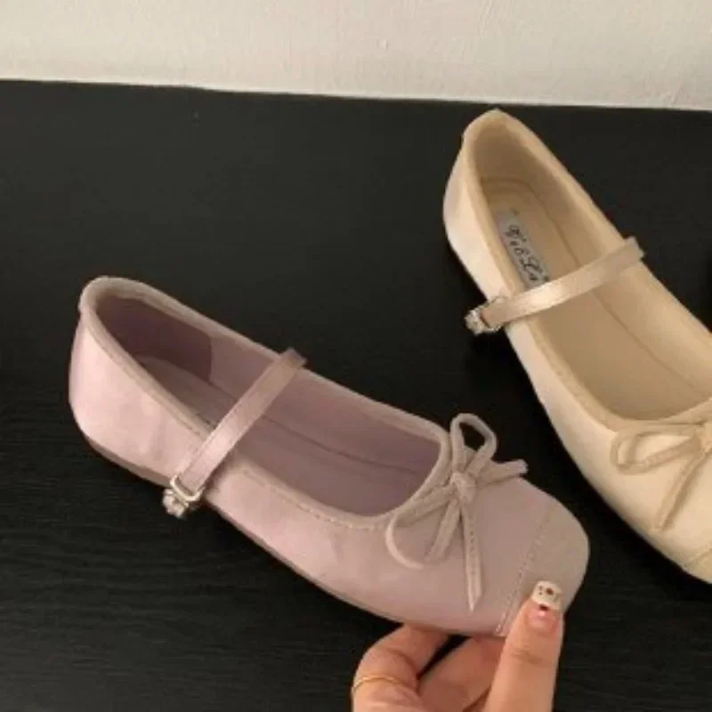 

Women Flat Shoes Fashion Round Toe Shallow Slip On Ladies Soft Ladies Mary Jane Ballerinas Flat Heel Casual Ballet Sho