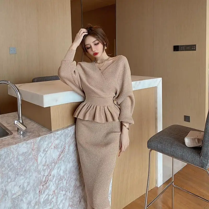 Fashion temperament women's suit autumn and winter new sexy V-neck sweater knitted top+high waist slim fit skirt