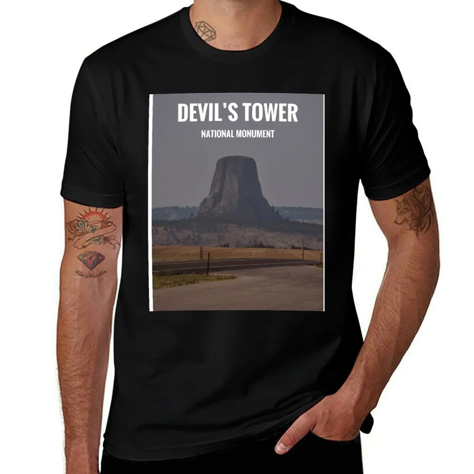 Devil's Tower National Monument Poster T-Shirt Work Wear Breathable Tee T-Shirt