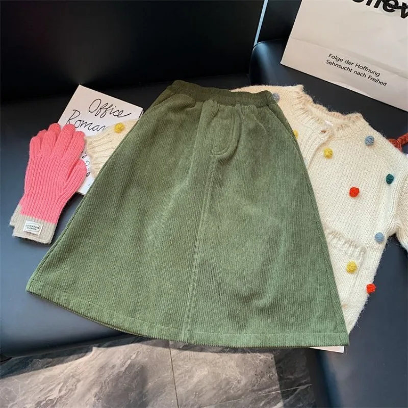 

Loose Corduroy Long Skirt for Tween Girls Korean Boho Style Children's Oversized Half Skirt with Pockets Spring Autumn Wear