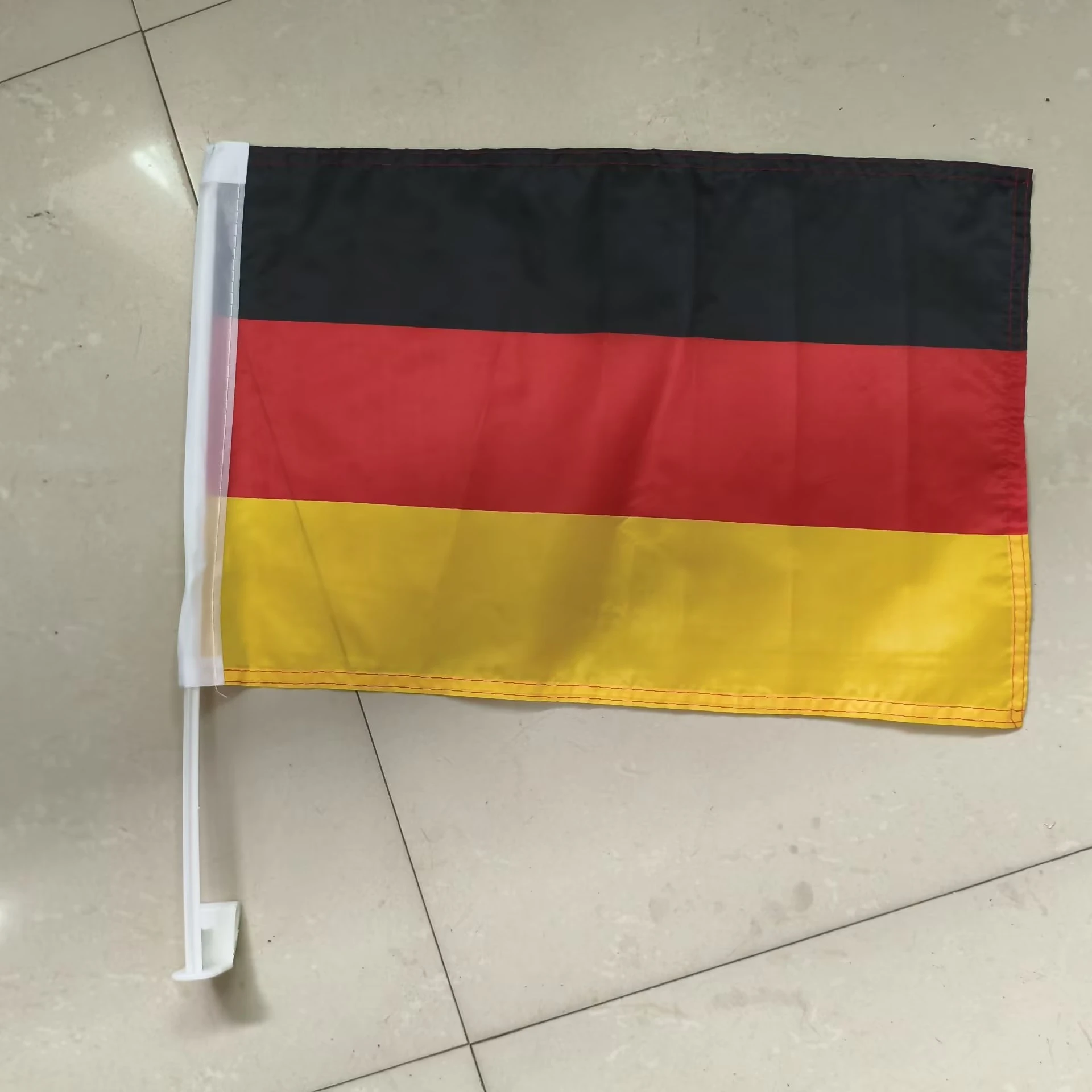 Aerlxemrbrae 30x45cm Germany Car Flag Polyester Polyester Plastic Flagpole German Flag Parade Decoration Sports Fan Flags