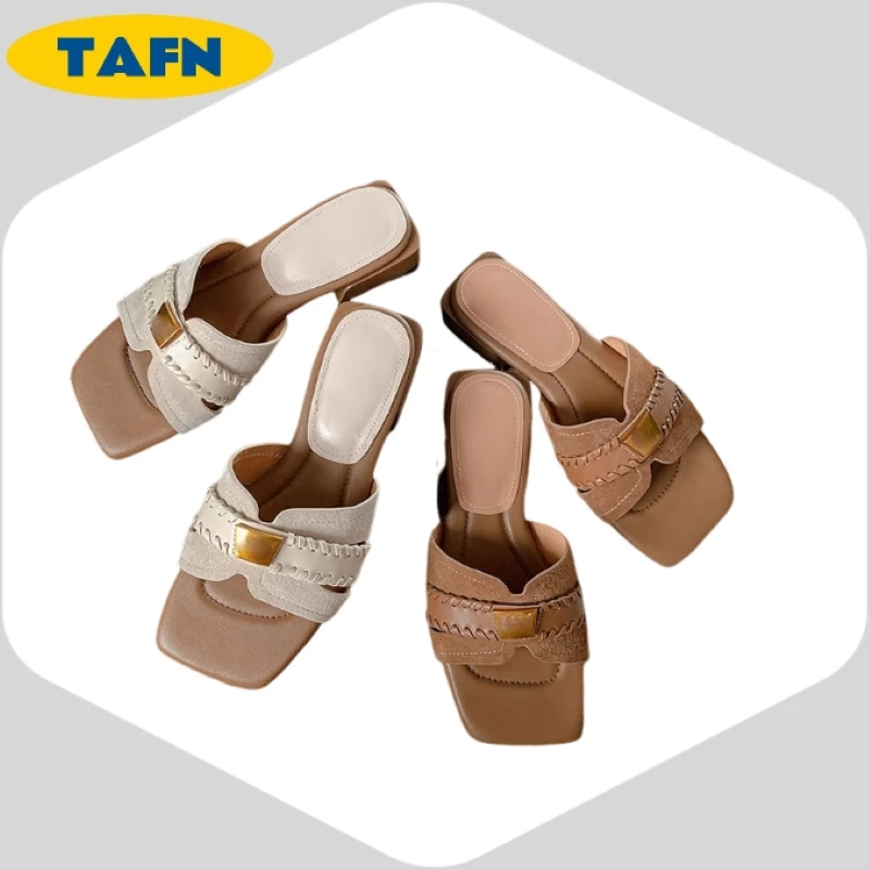

All-Matching Simple Advanced Texture Comfortable Niche Trend Lightweight Outdoor Slippers with Water Resistant Sole AF706