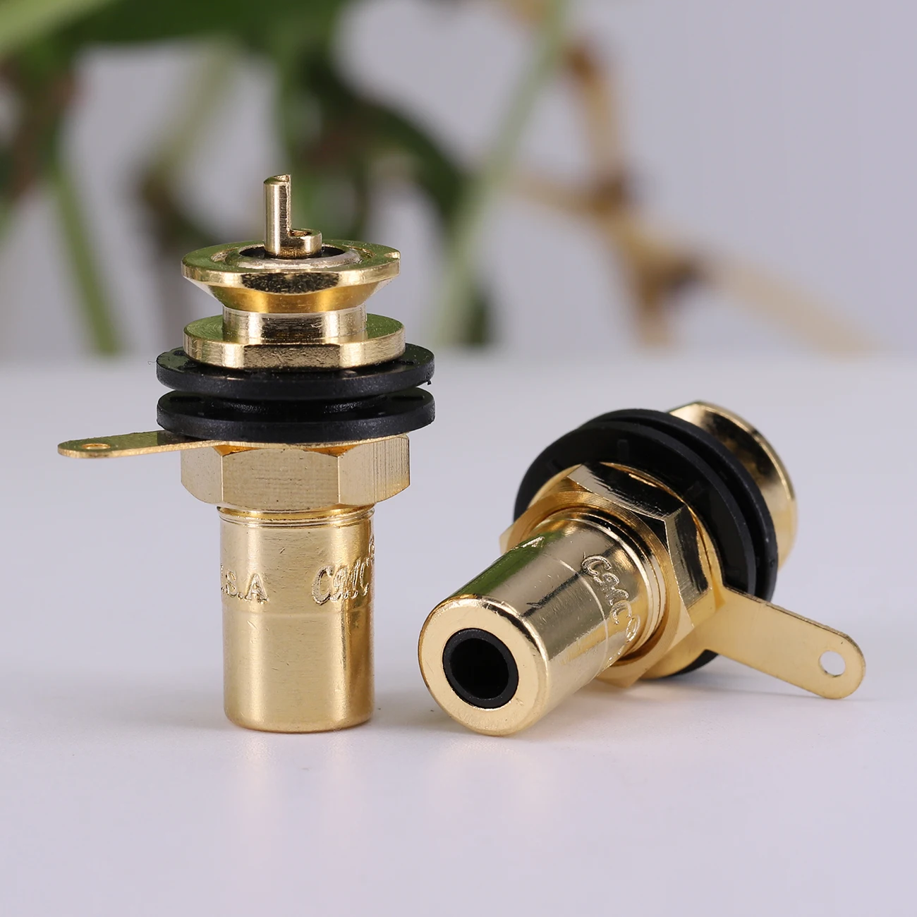 1pair/2PCS RCA Female Terminal Plug Jack Socket Gold Plated Brass For HiFi Audio Video TV CD AMP Signal Panel Chassis Mount