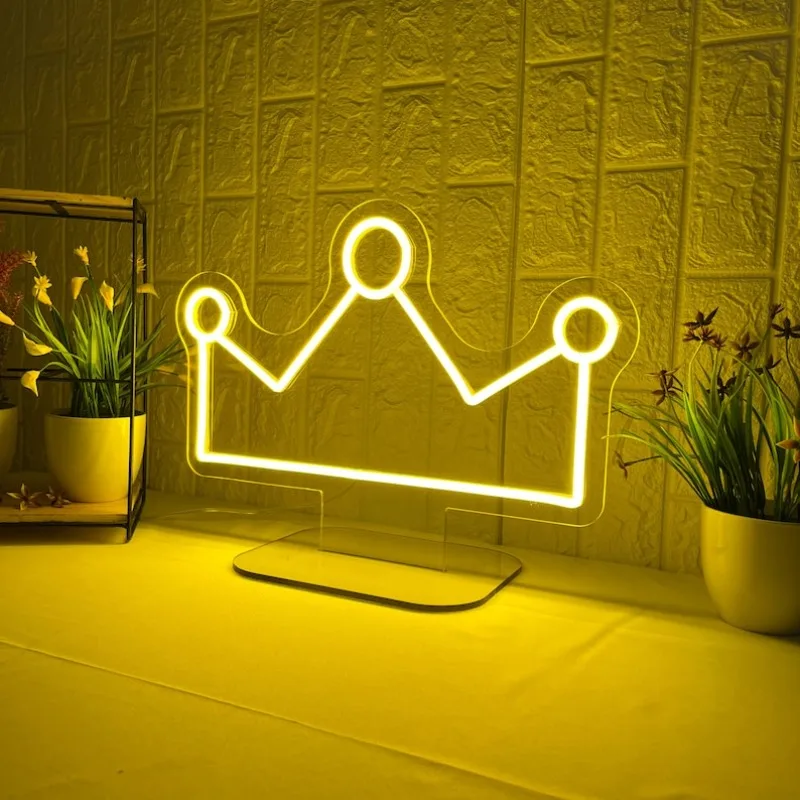 Crown Neon Sign With Stand,LED Neon Signs for Bedroom Living Room Night Light,Holiday Gift for Children Kids,USB Table Art Decor