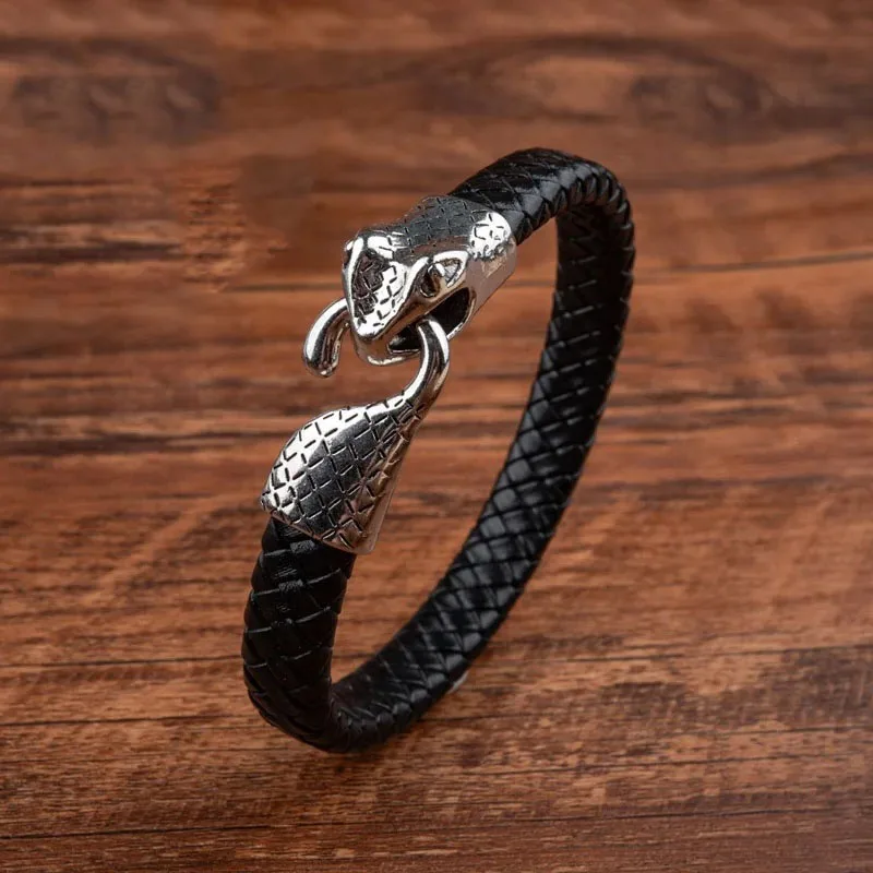 Punk Gothic Snake Clasp Design Cuff Bracelets New Trending Men's Snake Head Leather Bracelet Wristband for Bold Trendsetters
