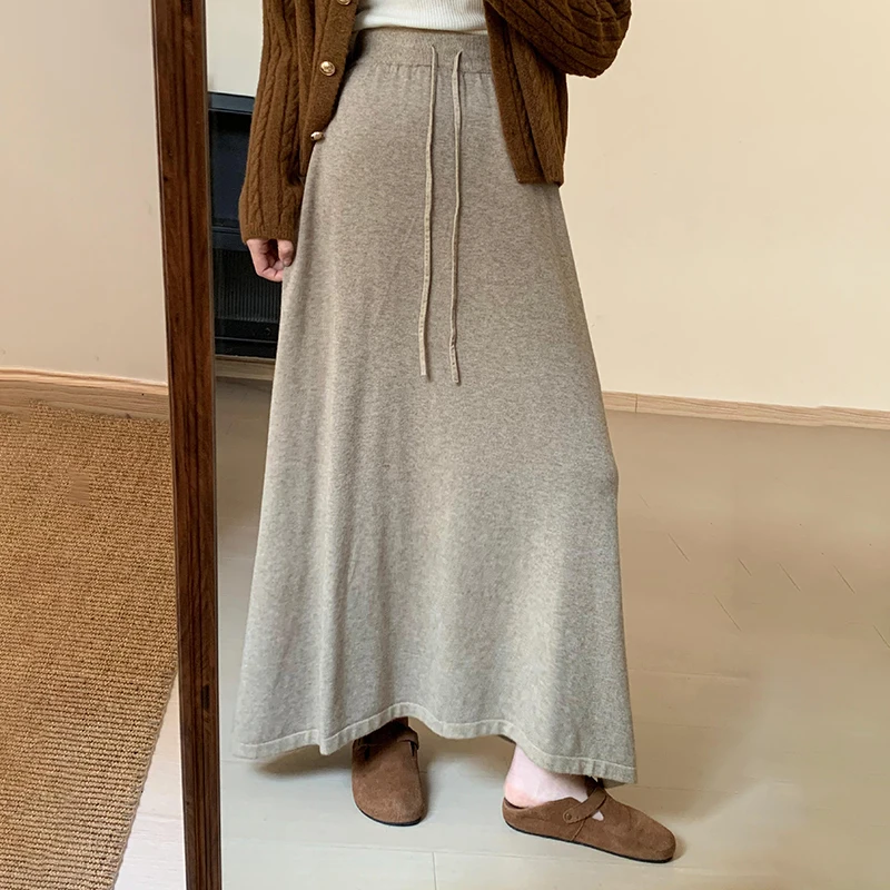 

Skirt solid color autumn warm and comfortable cashmere knitted skirt new Korean version waist thin medium and long skirt women