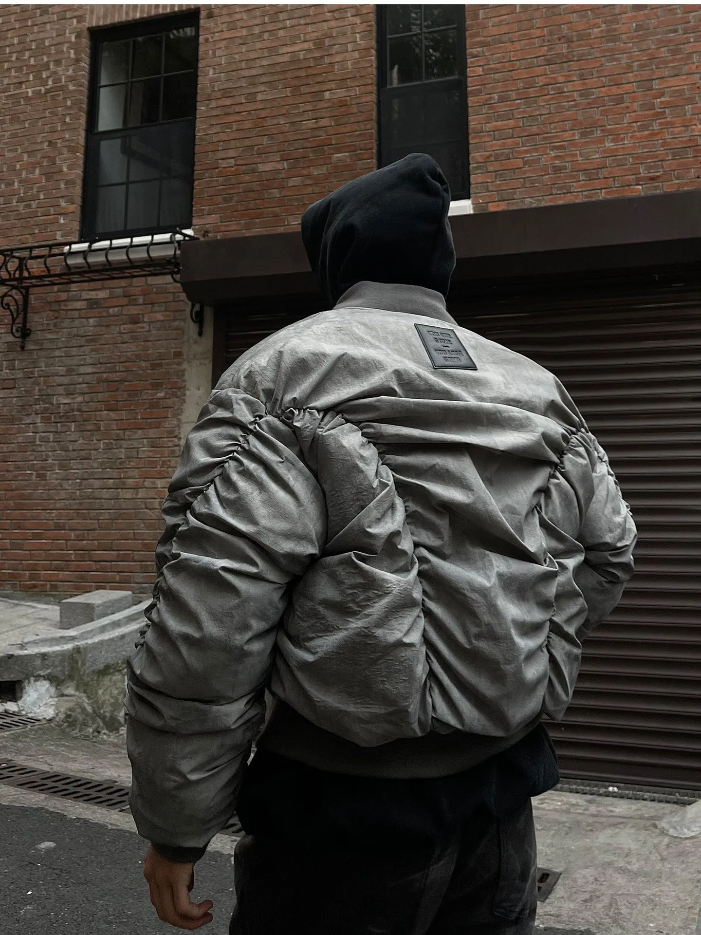 Winter Vintage Distressed Style Wrinkle Design Baseball Jacket Cotton American Hip Hop Coat Warm Parka