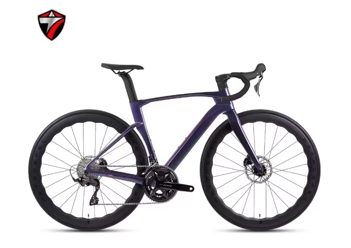 Велосипед TWITTER CYCLONE Ultimate с электронной трансмиссией EDS TX7100-24Speed, внутренней проводкой тросов, карбоновой рамой и гидравлическими дисковыми тормозами.