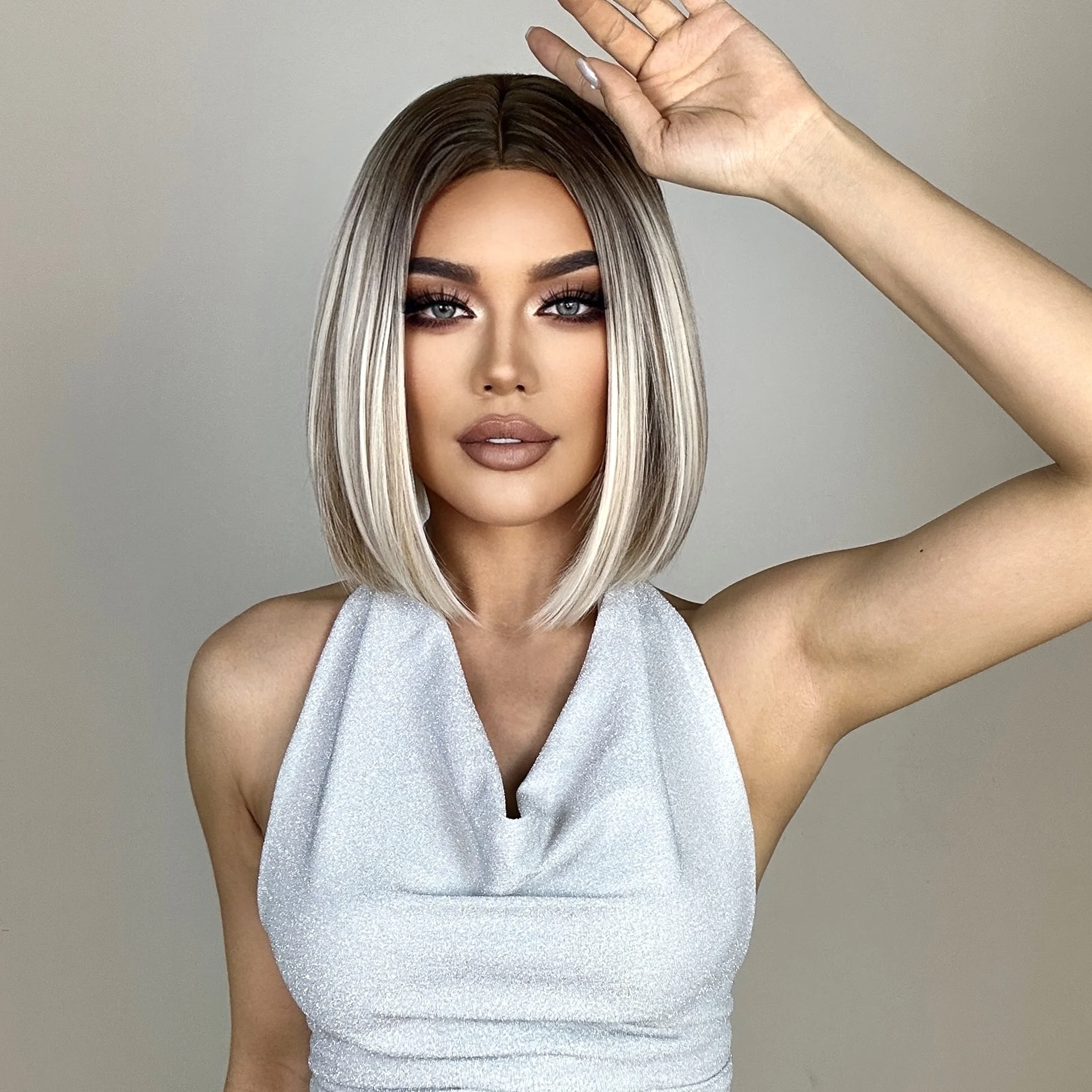 Blond Ombre Short Straight Bob Wigs Middle Part Ash Blonde Natural Hair Synthetic Wigs for Women Heat Resistant Cosplay Wigs