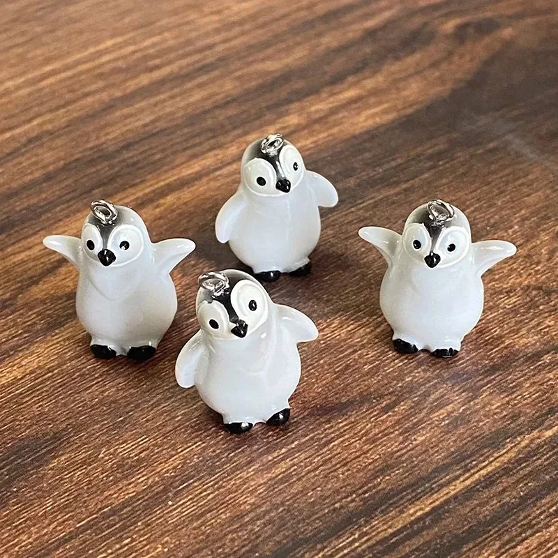 6Pcs Kawaii Mini 3D Penguin Resin Pendants Small Ornament Charms DIY Accessories for Earrings Necklace Keychain Jewelry