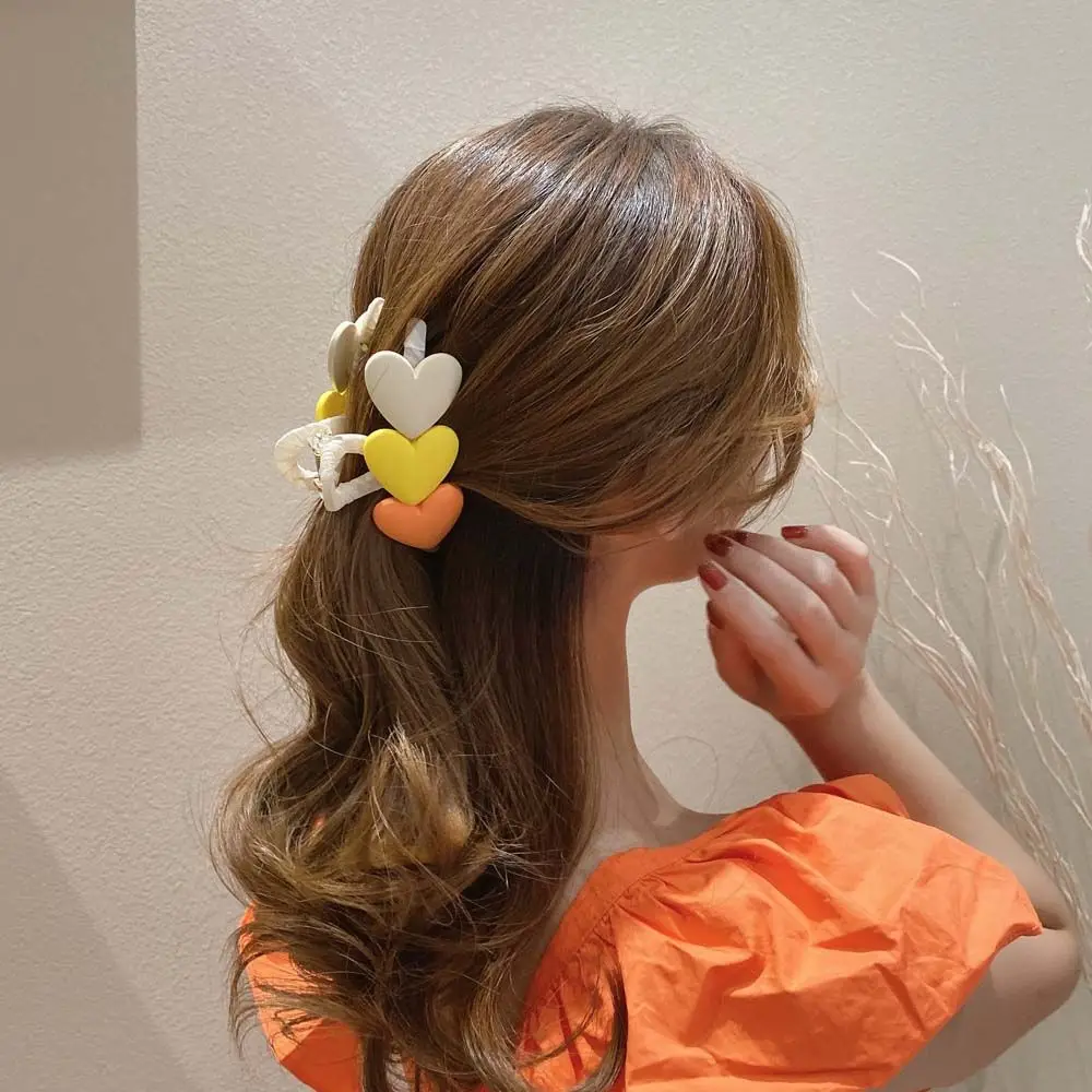 Fashion Big Khaki Coffee Yellow Orange White Hair Ornaments Three Hearts Barrettes Crab Hair Claws Hair Clips Korean Style