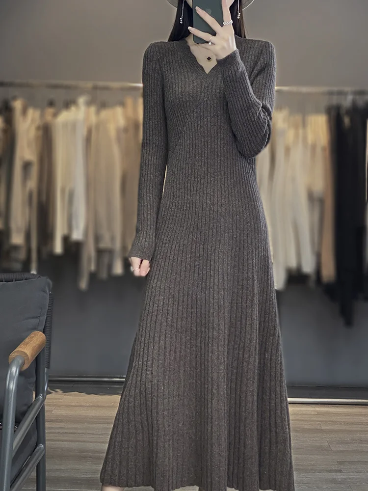 Vestido de Cachemira con cuello en V para mujer, suéter largo de punto de lana merina, falda larga, moda coreana, otoño e invierno, 100%