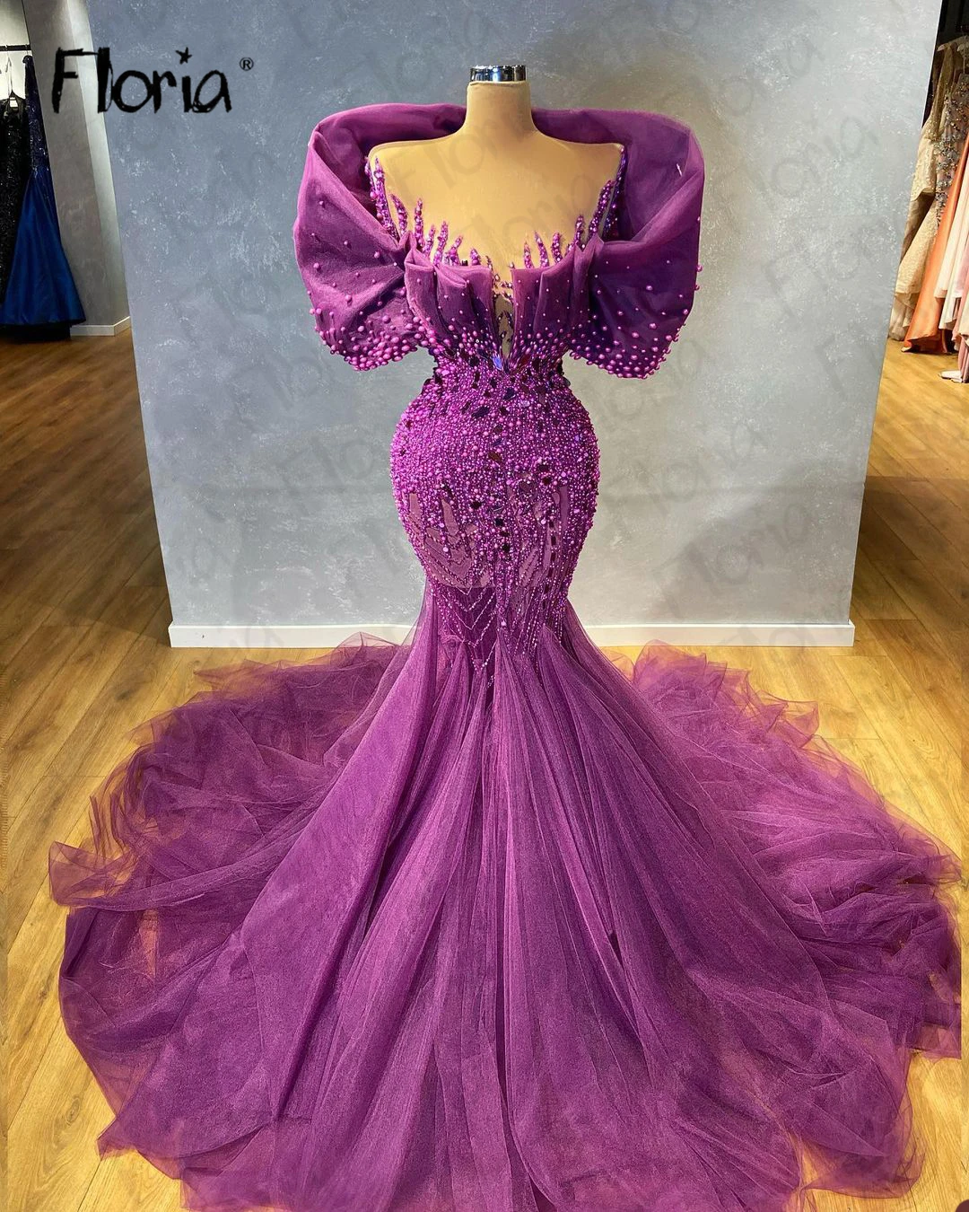 Vestido de noche de sirena con cuentas violetas, vestido de lujo con hombros descubiertos, piedras plateadas, vestidos de fiesta de graduación, tren largo, diseño de Dubai, novedad de 2023