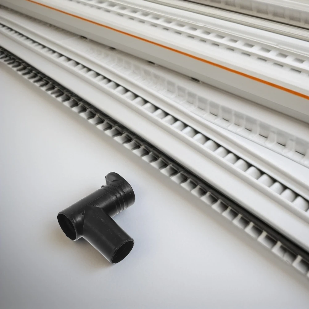 

3 Pcs Clothes Rack Double-pass Connector Sturdy Right Angle Plastic Adjustable For Single Double Pole Space Utilization