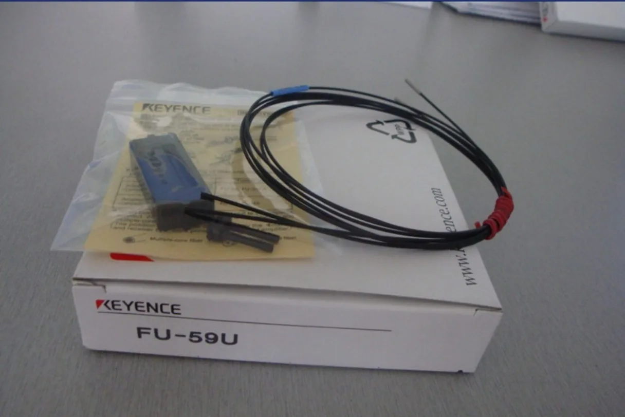 1pc KEYENCE FU-59U Digital Fiber Optic Sensor FU59U NEW In Box*SY