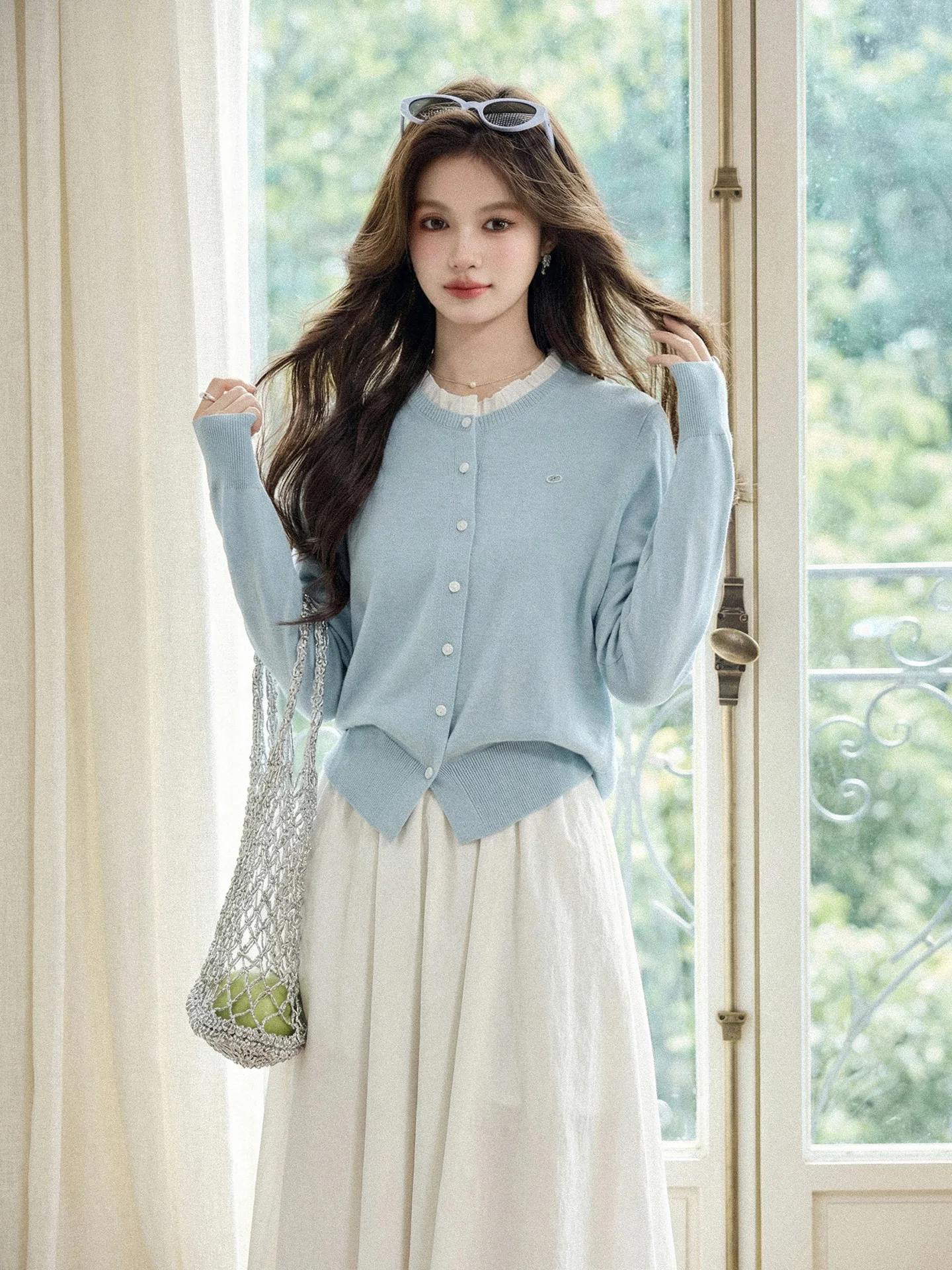 

Мягкий синий вязаный кардиган для женщин, модный, весна 2026, новинка, комфортный свитер-жакет, нежный стиль, стандартный крой