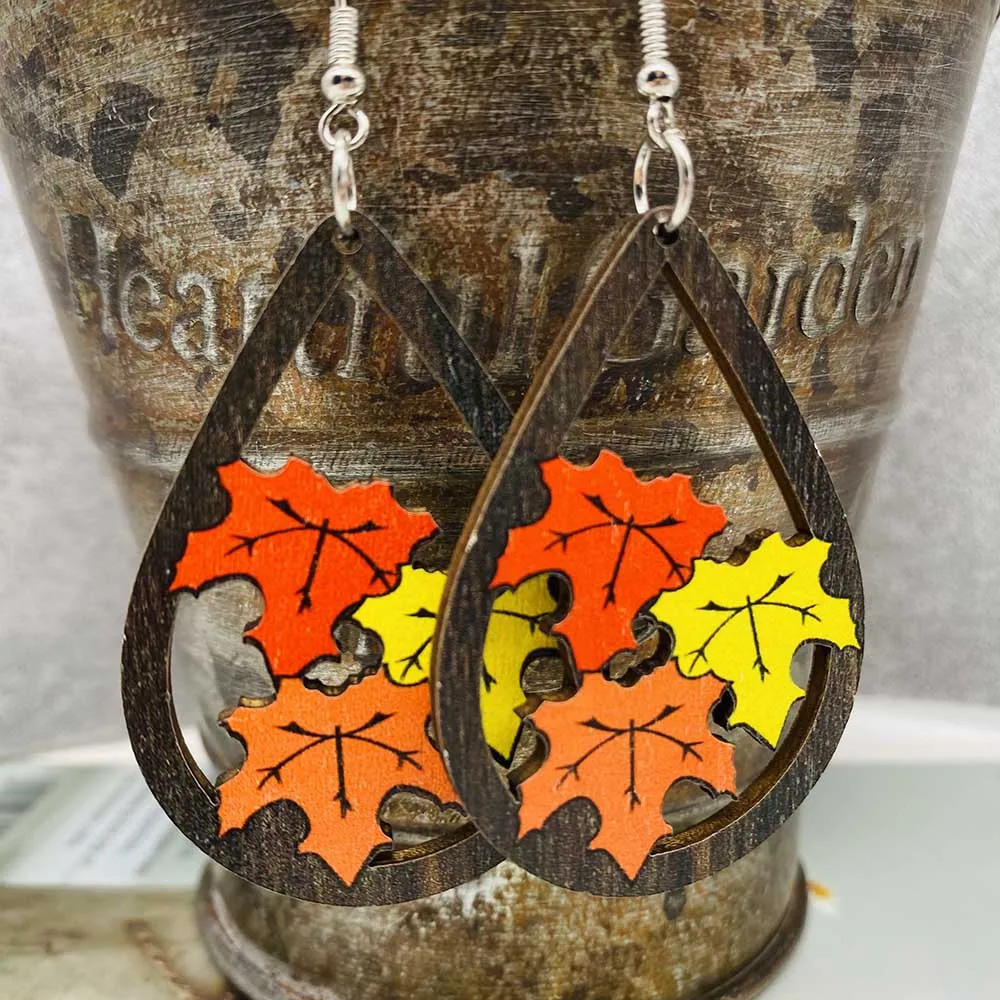 New Thanksgiving Halloween Earrings Pumpkin Maple Leaf Water Drop Earrings Thanksgiving Halloween Gift Jewelry Wholesale