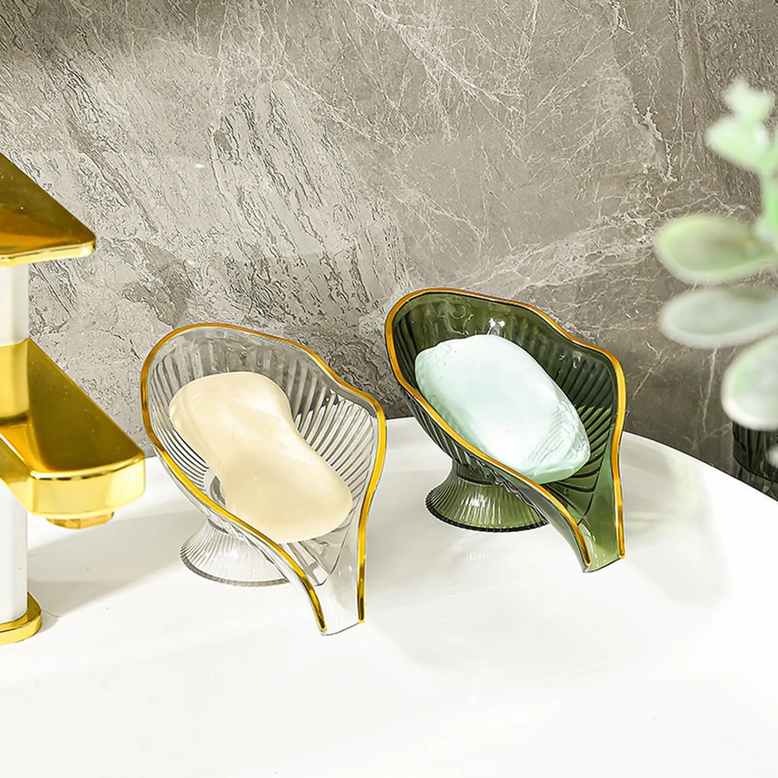 Soap Holder 1PC Drain Soap Box with Suction Cup Decorative Plastic Self Draining Bathroom Soap Tray Bathroom Organizers Storage