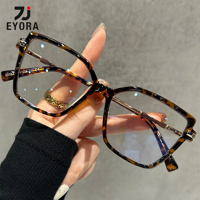 

EYORA Fashion Butterfly-framed Anti Blue Light Reading Glasses Myopia Prescription Eyeglasses Progressive Photochromic Eyewear