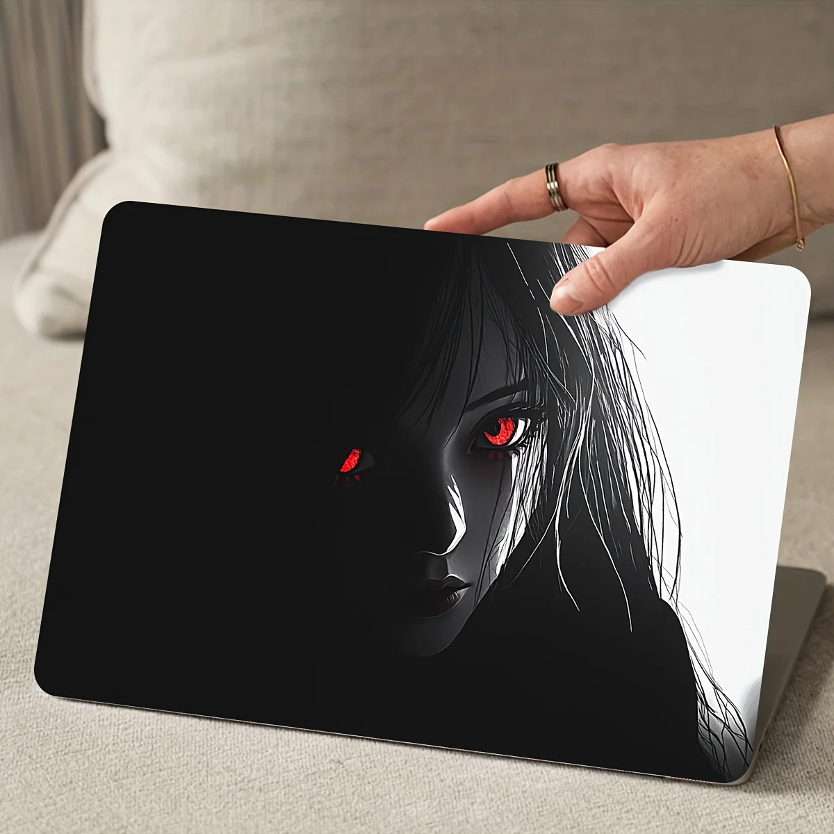 

Комплект из 2 предметов для ноутбука, темно-матовый защитный чехол, универсальная светло-бежевая наклейка для нетбука, водонепроницаемая и устойчивая к царапинам