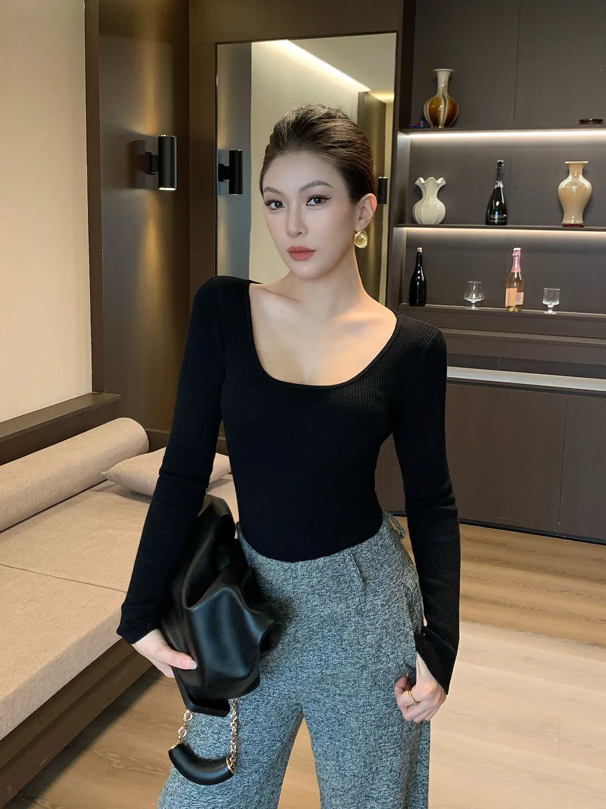 

Bla Long Sve U-Ne Knitwear Faionable Women's Winter Two-Piece Set Casual Sle Slim Fit Ne Warmer Sweater Polyeste...