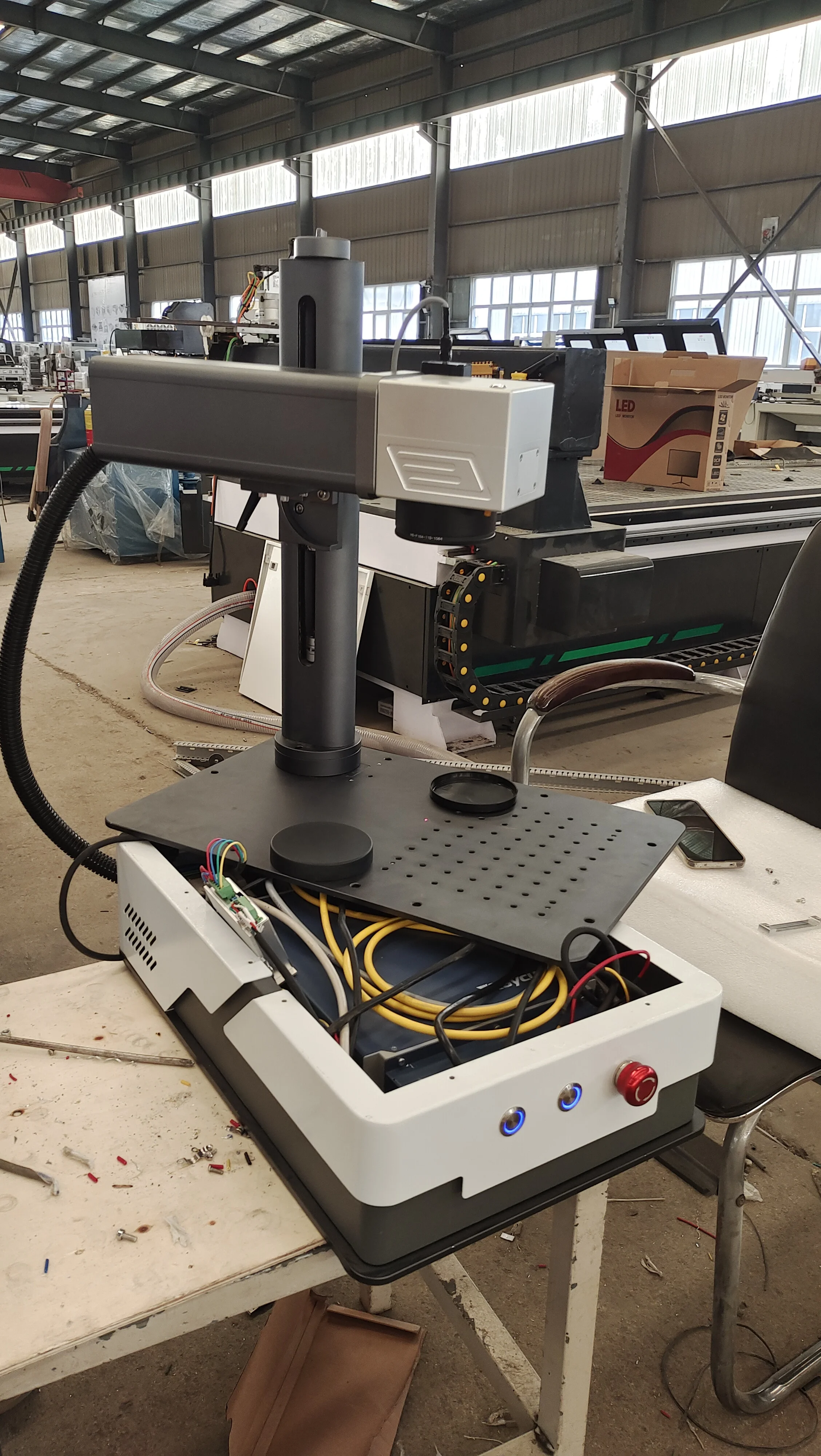 

Cheapest Fiber Laser Engraving Machine 20W 20QS With 110*110mm Size RC1001 Sino Galvo Scanner Rotatory For Rings Tumblers