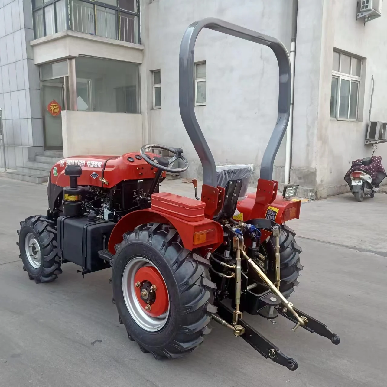 Gw 50-100 PS Traktor Mini Traktor 4x4 Traktor Auto Lenksystem