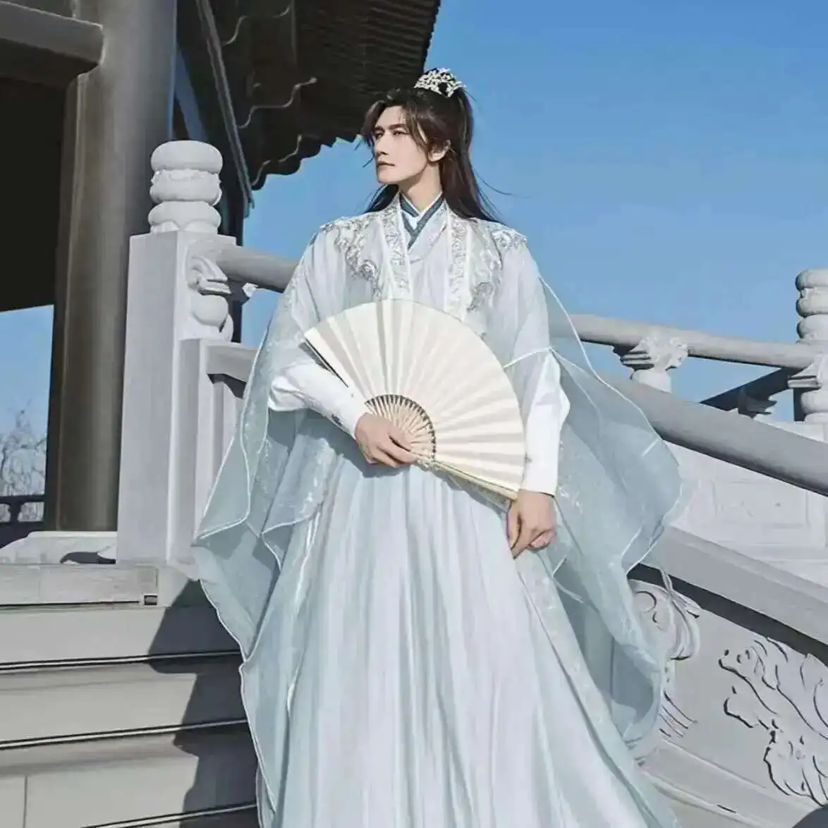 حجم كبير 3XL Hanfu الرجال الصينية المطرزة الأبيض تأثيري حلي القديمة Hanfu مجموعة زي هالوين تنكري الضوء الأزرق Hanfu