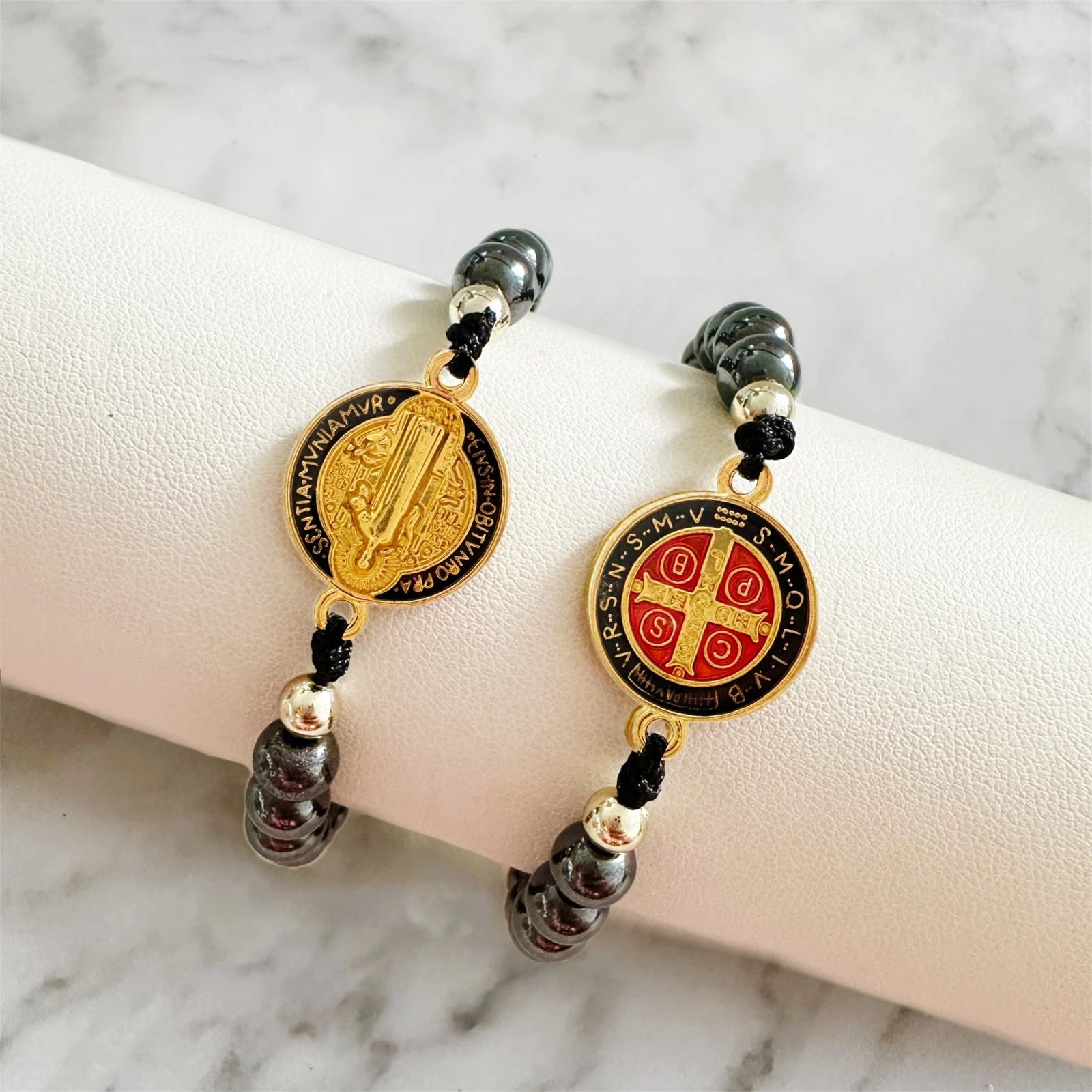 2 قطعة أساور سان بينيتو قابل للتعديل الهيماتيت سوار للنساء الرجال سانت بنديكت ميدالية قلادة حماية نعمة سحر