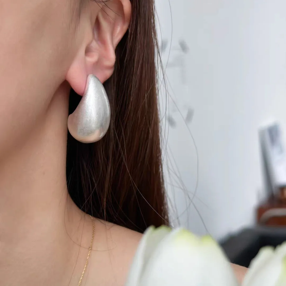 Vintage Gold Plated Chunky Dome Drop Earrings for Women Matte Metal Hollow Thick Teardrop Earrings Jewelry Gift