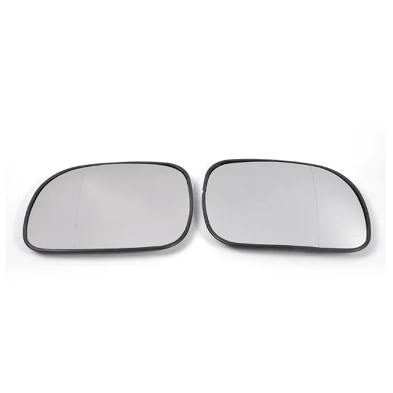 Suitable for 96-07 Chrysler Grand Voyager reversing lenses