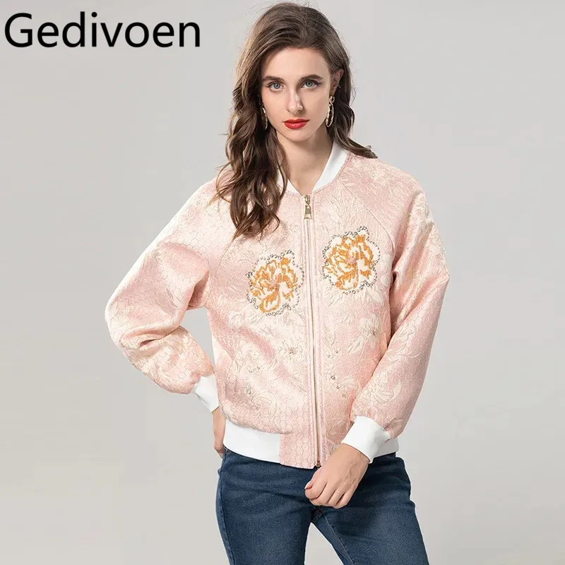 Gedivoen Herfst en Winter Nieuwe stijl damesjas Kralen Kristal ontwerp Zak Lange mouwen Roze Jacquard Korte Overjas