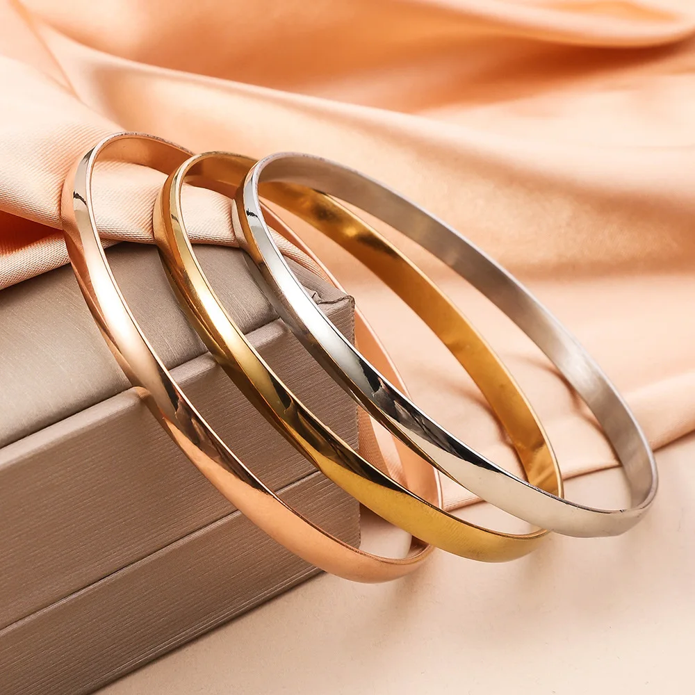 

Wholesale High Quality 18k Gold Plated Stainless Steel Women Bracelet