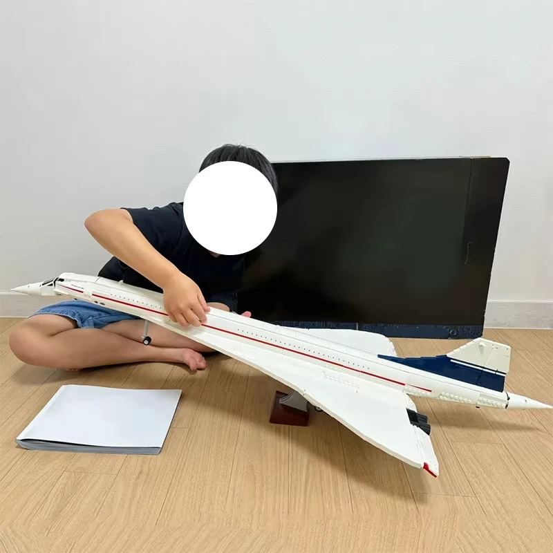 

Новинка 2024 года, комплект для сборки Airbus Concorde, сверхзвуковой авиалайнер, модель космического челнока, игрушка для взрослых и детей, подарок на день рождения и праздник