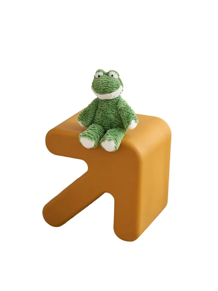 

Baby cartoon bench Internet celebrity creative thickened plastic kindergarten shoe changing low stool